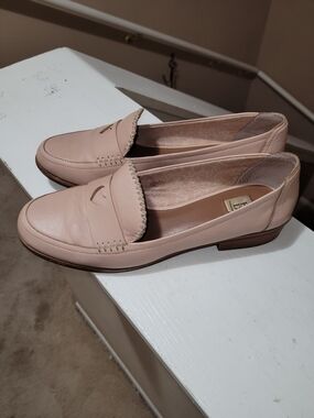 Ellen Degeneres Blush Pink Leather Penny Loafers